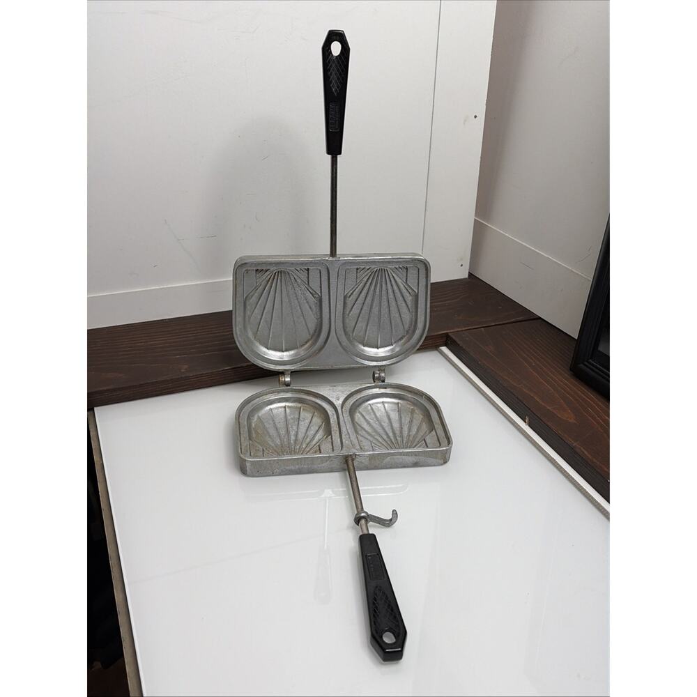 Vintage SEFAMA French Shell Croque Monsieur Sandwich Waffle Maker France
